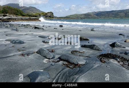 Eine Strandszene am Loch Buie auf der Isle of Mull. Stockfoto