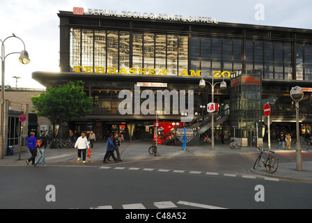 Berlin, Zoologischer Garten, Bahnhof, Architektur, Ankunft, Berlin, groß, Gebäude, Hauptstadt, Central, City, Deutschland Stockfoto