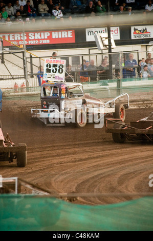 0ne Formel 1 f1 Stock-Car Autos Gartenfeuerwerk Stockcar Schiefer Spur verfolgt Rennen Rennen Rennfahrer Vollkontakt Motorsport Motorsport-sp Stockfoto