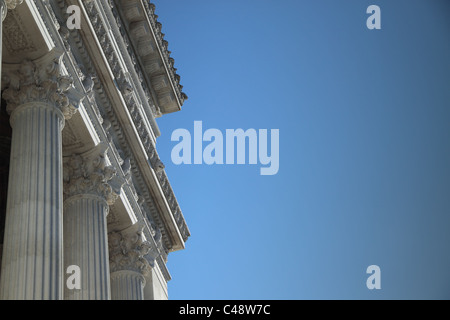 Weiße Spalte Gebäude in Rom, Italien. Stockfoto