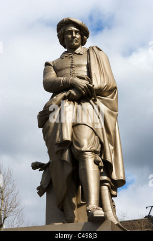 Statue von Rembrandt am Rembrandtplein, Amsterdam, Niederlande Stockfoto