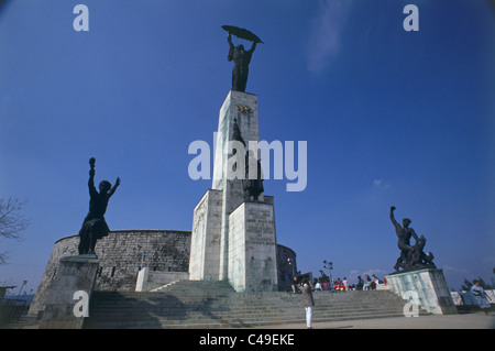 Foto von der russischen Victory Monument auf dem Gelert Hügel in Ungarn Stockfoto