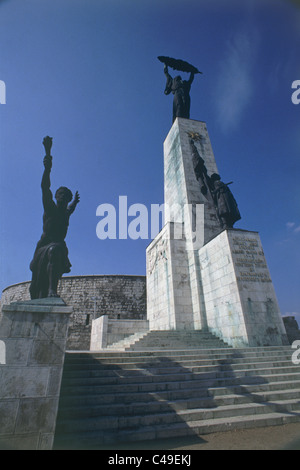 Foto von der russischen Victory Monument auf dem Gelert Hügel in Ungarn Stockfoto