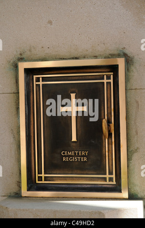 Friedhof-Register in WW1 Commonwealth War Graves Commission Friedhof. Tyne Cot, in der Nähe von Ypern, Belgien. Stockfoto