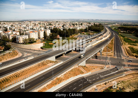 Luftaufnahme von der Stadt Kfar Saba in der Sharon Stockfoto