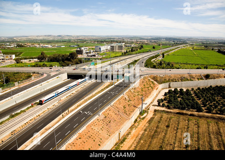 Luftaufnahme von der Stadt Kfar Saba in der Sharon Stockfoto