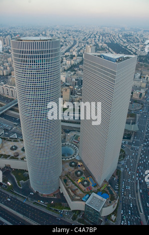 Luftaufnahme des Azrieli Towers in Tel Aviv Stockfoto