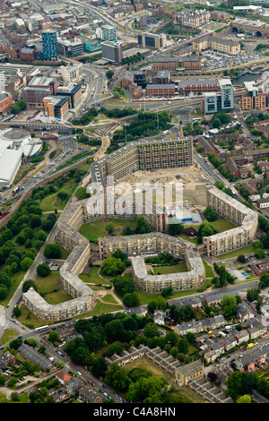 Sheffield City Centre, zeigt Parkhill Wohnungen renoviert, Luftbild Stockfoto