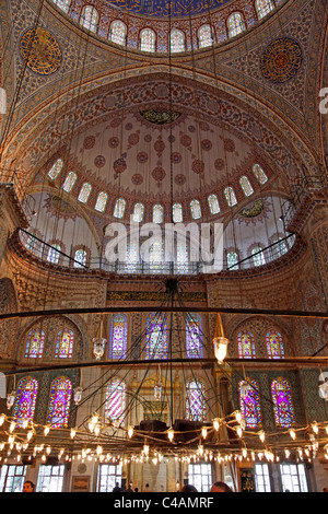 Interieur und Dach Dekorationen auf die blaue Moschee, auch bekannt als der Sultan Ahmed Mosque in Istanbul, Türkei Stockfoto