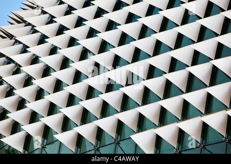 Singapur, Singapur, Esplanade. Dach-Detail des Esplanade - Theater an der Bucht Gebäude. Stockfoto