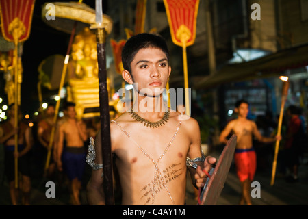 Thailand, Nakhon Ratchasima Phimai.  Parade durch die Straßen von Phimai während des jährlichen Phimai Festival. Stockfoto