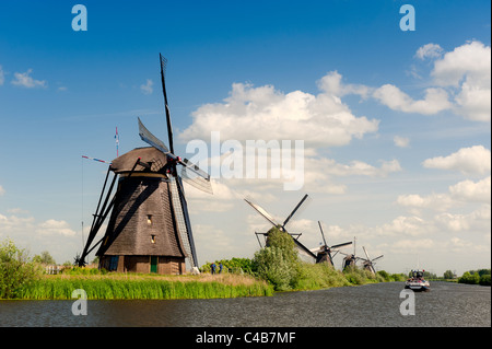 Windmühle Landschaft am Kinderdijk in der Nähe von Rotterdam Niederlande Stockfoto