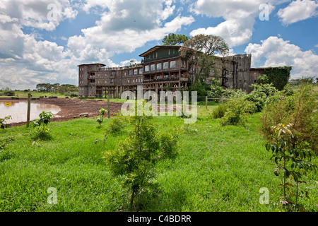 Das berühmte Baumkronen Hotel befindet sich im Bogen des Aberdare-Nationalparks. Kenia Stockfoto