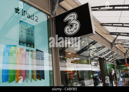 Einen Überblick über eine 3 Mobile speichern im Brunswick Centre, Russell Square London Vereinigtes Königreich Stockfoto