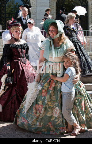 Kostümierten Figuren für das Fest der 3. NAPOLEON in Allier Vichy-Frankreich Stockfoto