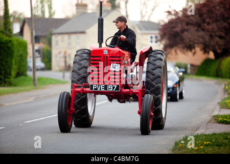 McCormick International Traktor in Histon und Cottenham Auto Rallye. Cambridge Großbritannien Stockfoto