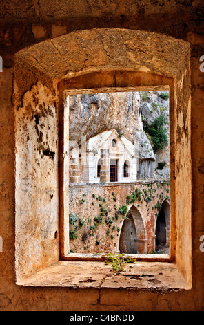 Das verlassene Katholikou-Kloster im Herzen der Avlaki Schlucht auf Akrotiri Halbinsel, Präfektur Chania, Kreta, Griechenland Stockfoto