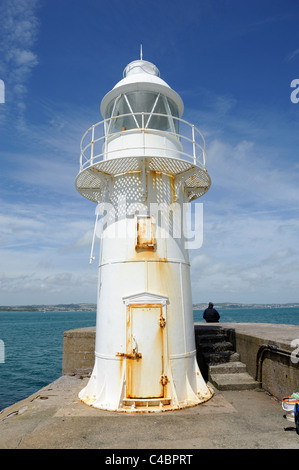 Brixham Leuchtturm thront am Ende der Mole Devon England uk Stockfoto