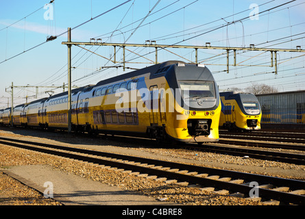 Ausbildung verlassen Personenbahnhof Stockfoto