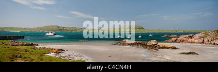 Der Panoramablick über den Sound von Iona nach Iona von Fionnphort auf Mull. SCO 7210 Stockfoto