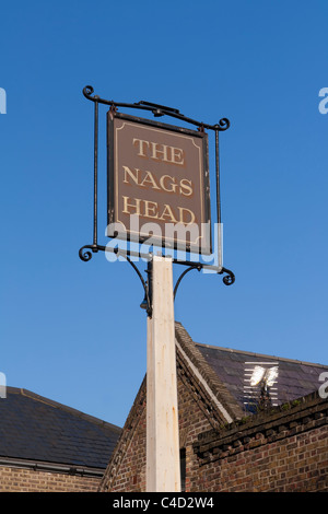 Pub melden Sie des Nag Kopf, Walthamstow, London, England Stockfoto