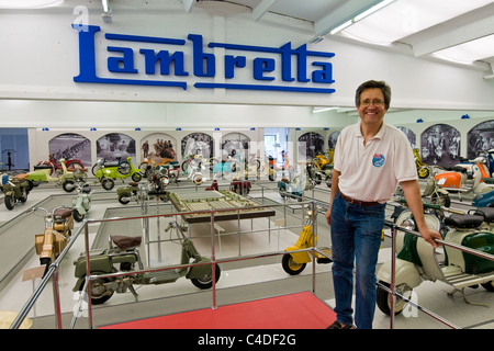 Vittorio Tessera, Scooter & Lambretta Museum, Rodan, Mailand Provinz, Italien Stockfoto