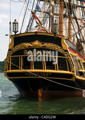 Nachbildung der HMS Bounty festgemacht an Cowes Isle Of Wight England UK Stockfoto