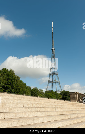 Die italienischen Terrassen, Ruinen des Crystal Palace, TV-Mast im Hintergrund Stockfoto