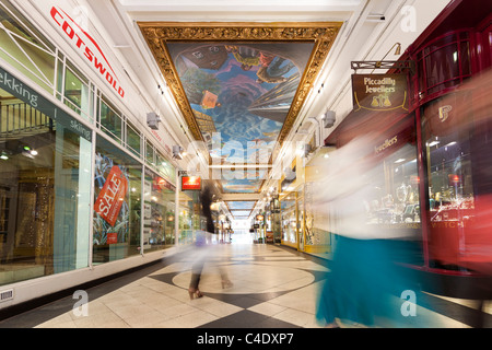 Piccadilly Arcade, Birmingham, West Midlands, England, UK Stockfoto