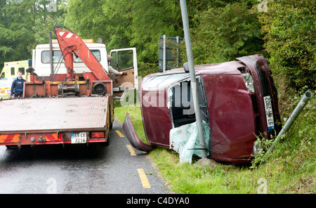 Auto crash Land Lane verursacht durch Beschleunigung County Limerick Irland 12. Juni 2011 Stockfoto