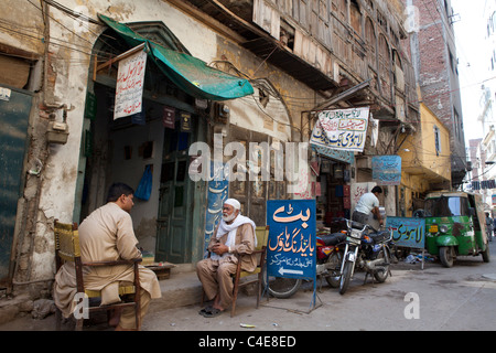 Markt in der Innenstadt von Lahore Stockfoto