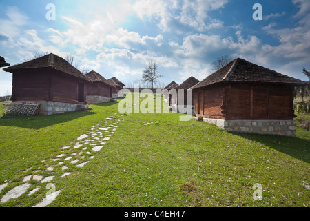 Lelic Dorf in der Nähe von Valjevo, ländliche Architektur, Serbien Stockfoto