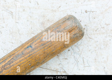 Eine alte abgenutzte Holz Baseballschläger Stockfoto