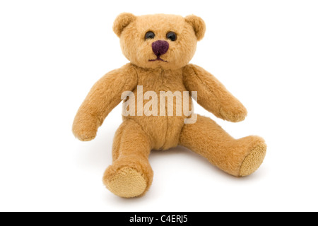 Einzigen Sitzung Teddybär isoliert auf weiss Stockfoto