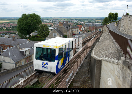 Frankreich, Picardie, Laon: Poma 2000-das weltweit einzige öffentliche Seilbahnsystem Stockfoto