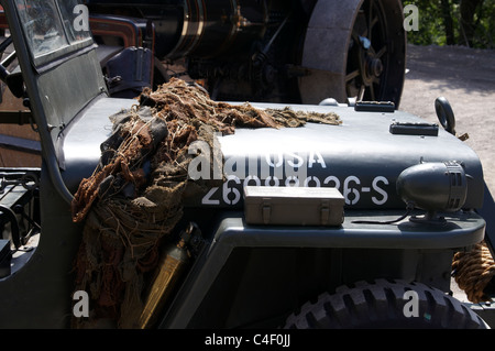 WW2 Willys Jeep (Ford GP oder General Purpose Vehicle) auf eine Nachstellung des Krieges. Stockfoto