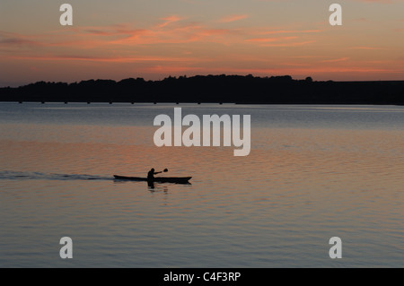 Kanufahrer Auf Dem Möhnesee Im Raummotive. Stockfoto