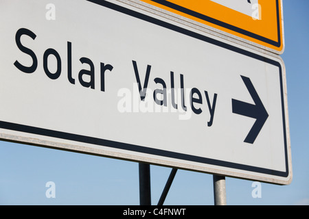 Solar Valley Richtungszeichen in Bitterfeld-Wolfen Stockfoto