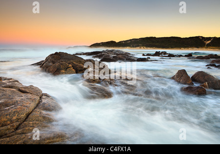 Sonnenaufgang am Prevelly Beach in Margaret River, Western Australia, Australia Stockfoto