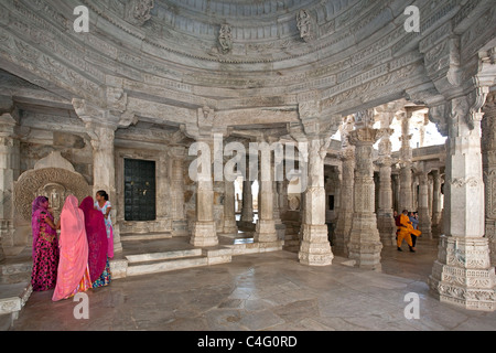 Ranakpur Jain-Tempel. In der Nähe von Udaipur. Rajasthan. Indien Stockfoto