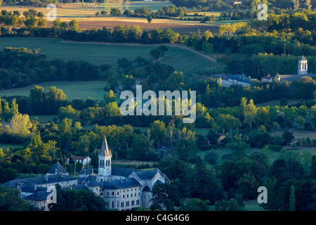 Das Kloster Ste Scolastique & der Abbaye Saint-Benoit nr Dourgne nr Montagne Noire, Languedoc, Midi-Pyrenäen, Frankreich Stockfoto