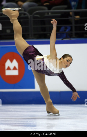 Izabel Valiquette konkurriert bei der 2010 BMO kanadischen Figure Skating Championships in London, Ontario, Kanada. Stockfoto