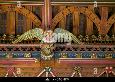 Bankett-Saal, Interieur eingerichtet Hölzer, viktorianischer Neogotik, Cardiff Castle, South Glamorgan Stockfoto