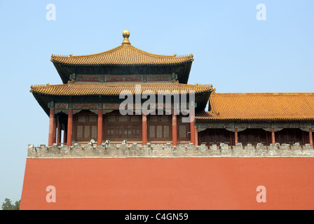 Eines der Tore in der verbotenen Stadt, Peking, China, Asien Stockfoto