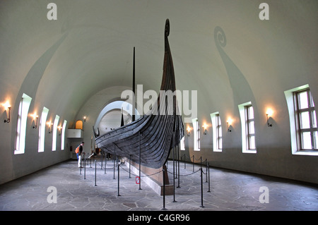 Das Schiff „Oseberg“, Wikingerschiffmuseum, Bygdøynesveien, Bygdøy-Halbinsel, Oslo, Region Østlandet, Norwegen Stockfoto