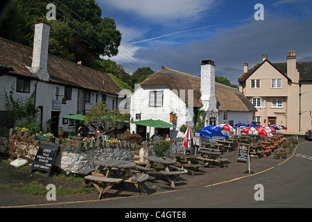 Die strohgedeckten Ship Inn in Porlock Weir. Somerset, England, Vereinigtes Königreich Stockfoto