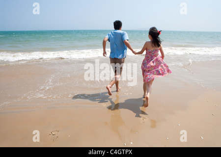 Glückliches Paar im Urlaub Stockfoto