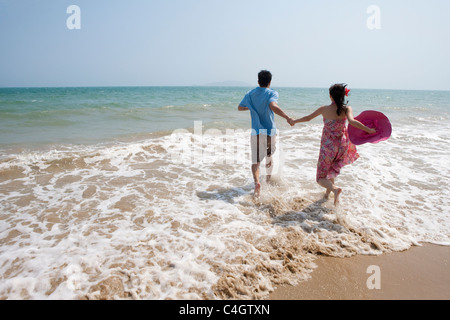 Glückliches Paar im Urlaub Stockfoto