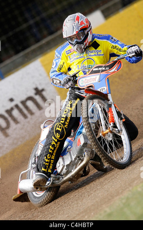 Speedwayrennen in der Arlington Speedway-Bahn in der Nähe von Eastbourne. Bild von James Boardman. Stockfoto