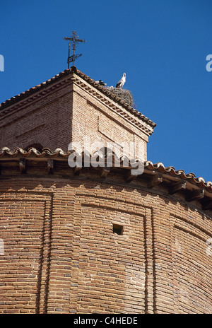 Kirche der Himmelfahrt der Notre-Dame (13. Jahrhundert). Romanischen Mudéjar-Stil. Apsis. Cubillo de Uceda. Kastilien-La Mancha. Spanien. Stockfoto